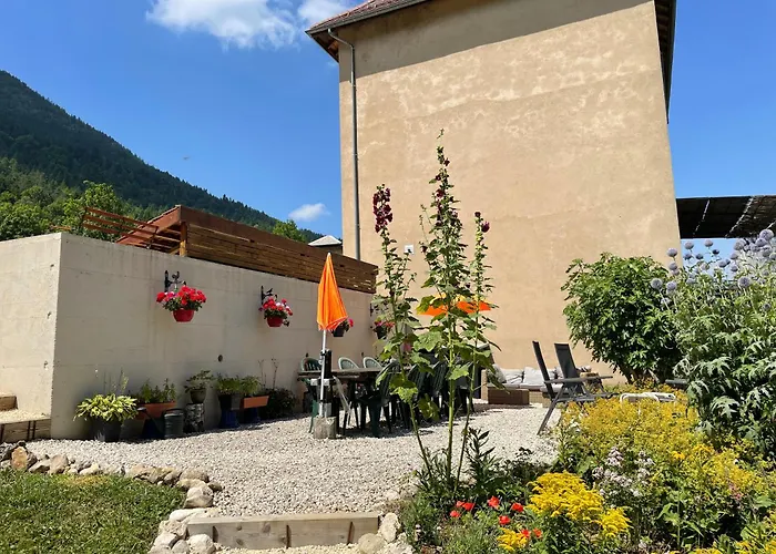 Bed & Breakfast L'ancienne Ecole Du Villard Saint-Pierre-d'Entremont (Isere)